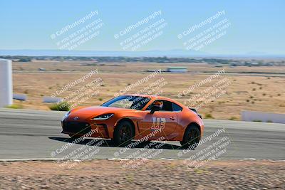 media/Oct-18-2025-Extreme Speed (Sat) [[d6d7e1fef1]]/Group 2 Green/Session 2 (Turn 3)/